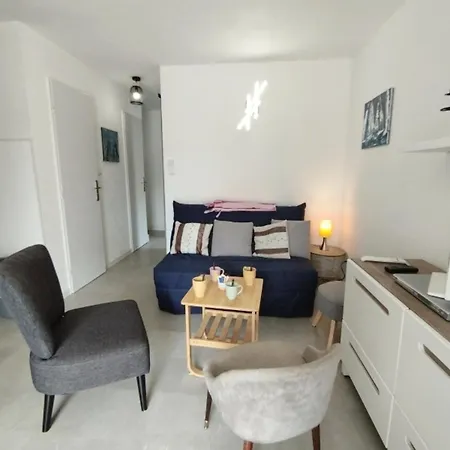 T3 Pour 4 Pers, Près De La Plage, Parking Privé - Fr-1-795-61 *