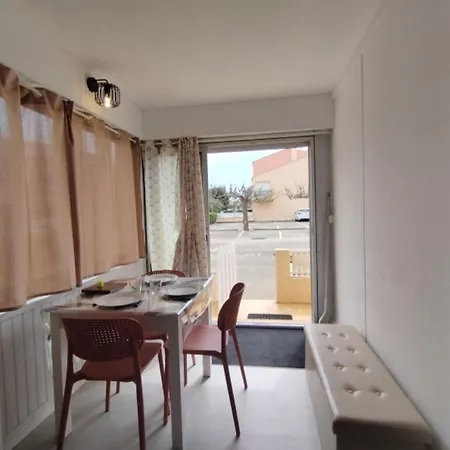 T3 Pour 4 Pers, Pres De La Plage, Parking Prive - Fr-1-795-61 شقة ناربون